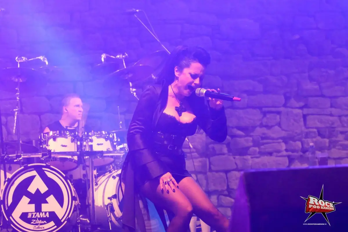 arakain bila rock pod kamenom 2015