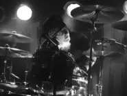 steve riley bubeník 2023