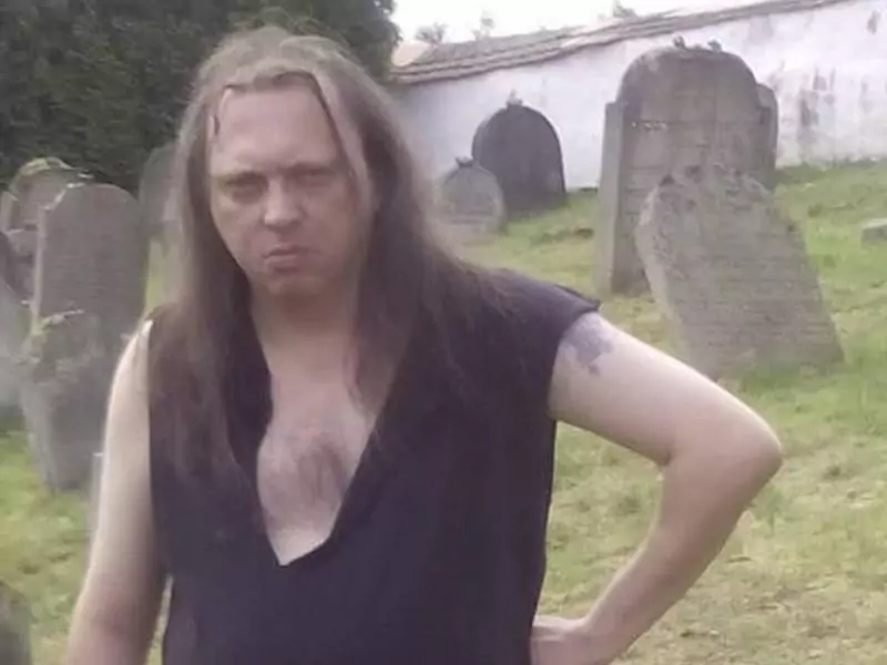 daniel sakal svarc gitarista 2024