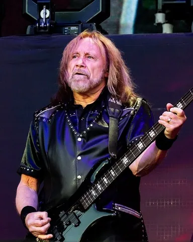 ian hill bass 2026